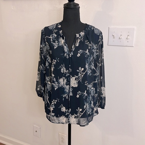 Lucky Brand Sheer Floral Blouse, sz Small. - Picture 2 of 11